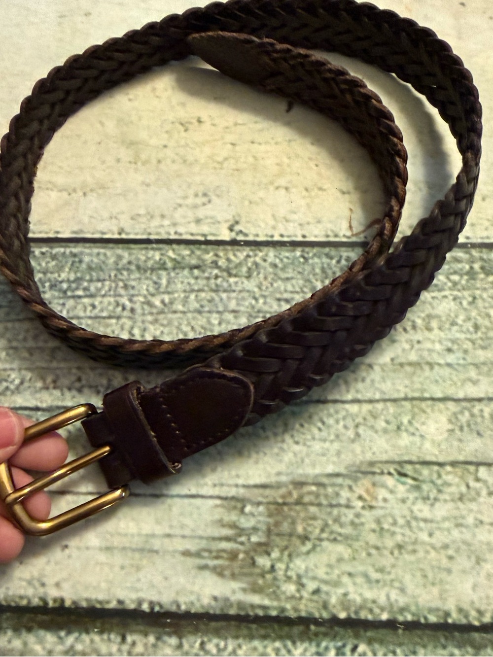 Polo Ralph Lauren boys Leather Belt with Gold Buckle. 24